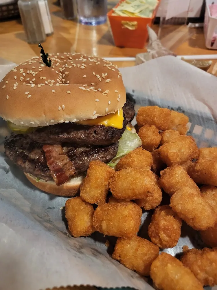 1lb Bacon Cheeseburger